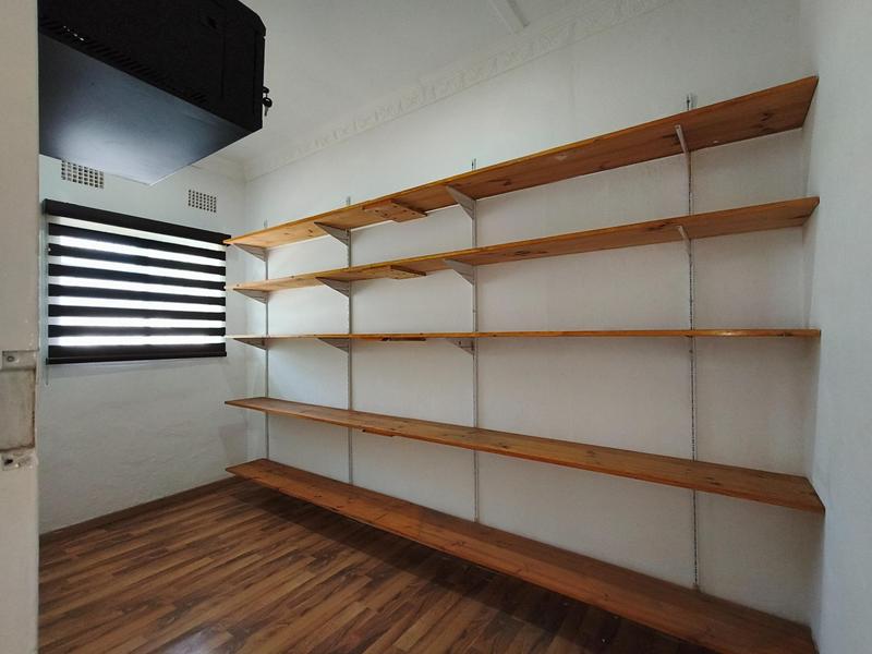 To Let Commercial Property for Rent in Mthata Eastern Cape